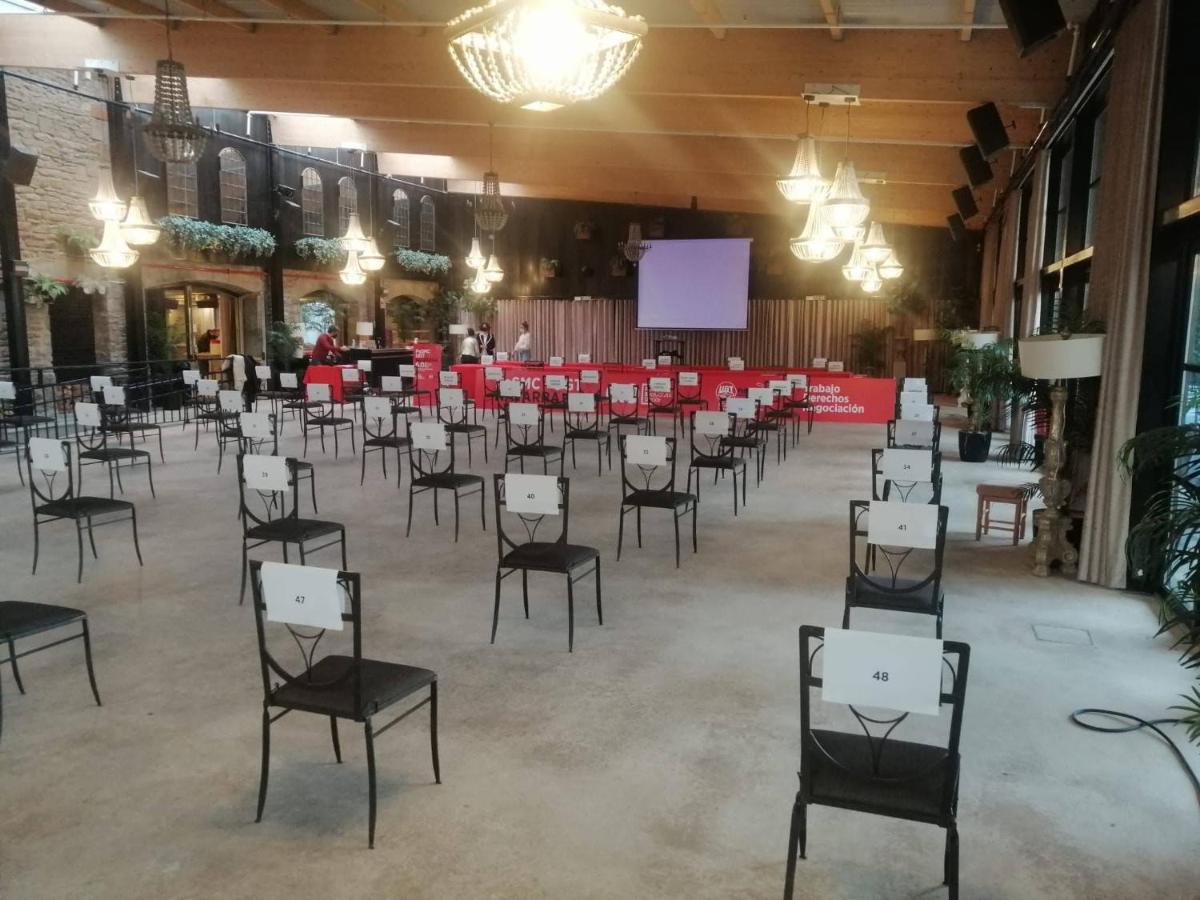 Hotel Luze El Toro Berrioplano Екстериор снимка