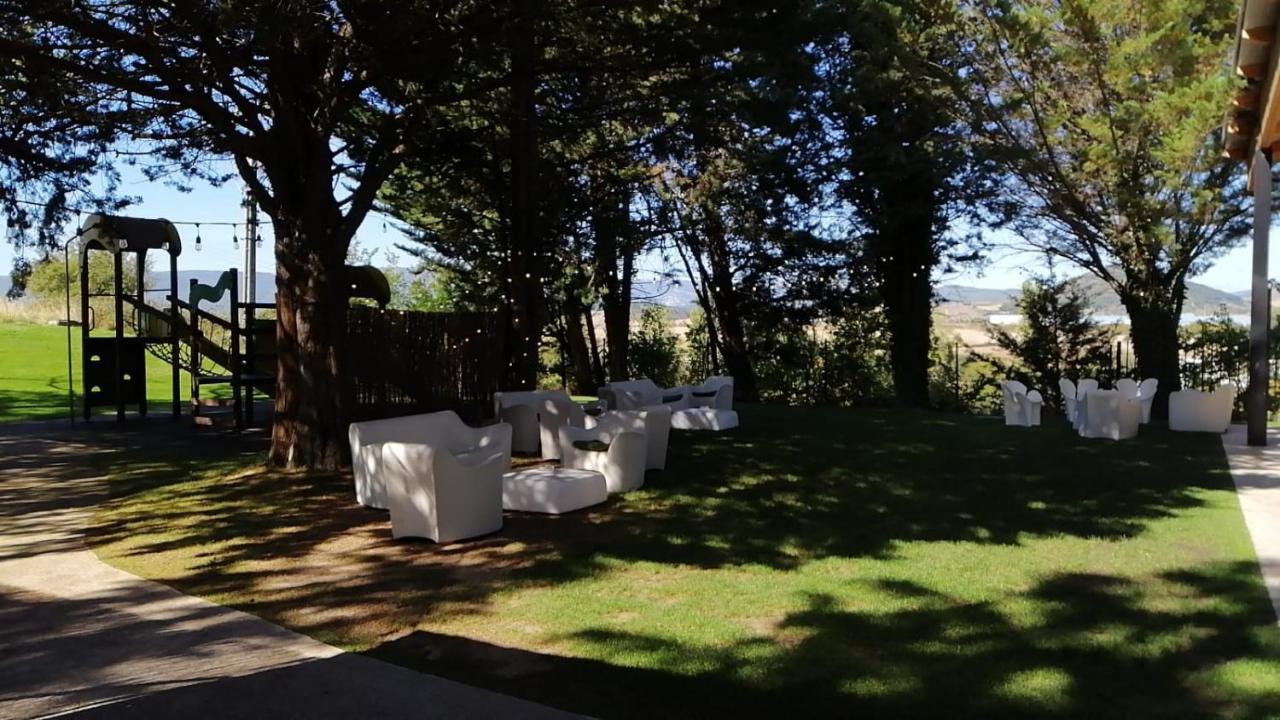 Hotel Luze El Toro Berrioplano Екстериор снимка